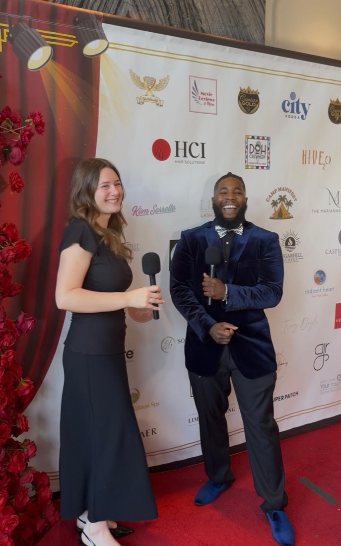 Avery interviewing on the red carpet